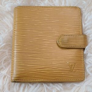 Louis Vuitton Yellow Epi Leather Snap Wallet